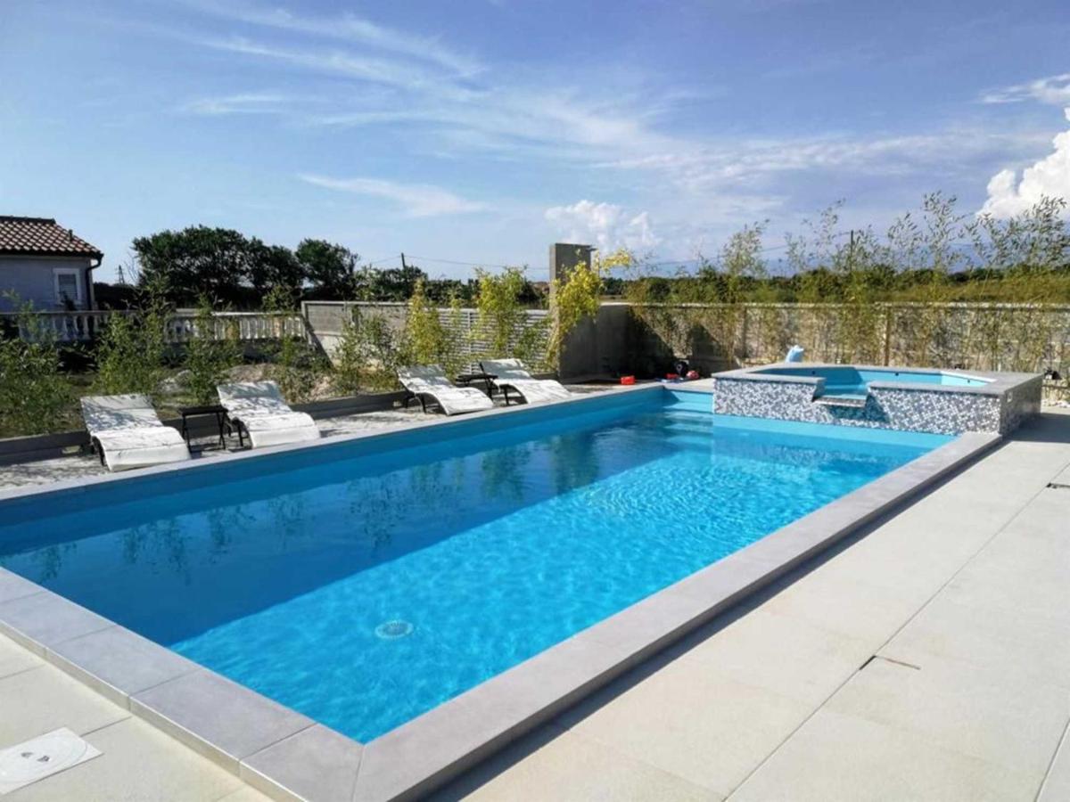 Villa Flora Maris Apartments Privlaka  Dış mekan fotoğraf