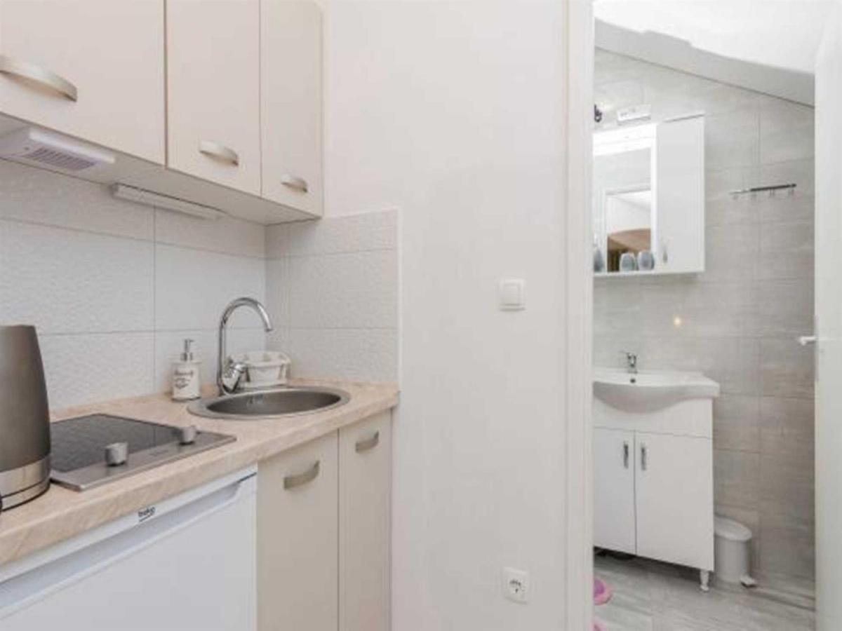 Villa Flora Maris Apartments Privlaka  Dış mekan fotoğraf