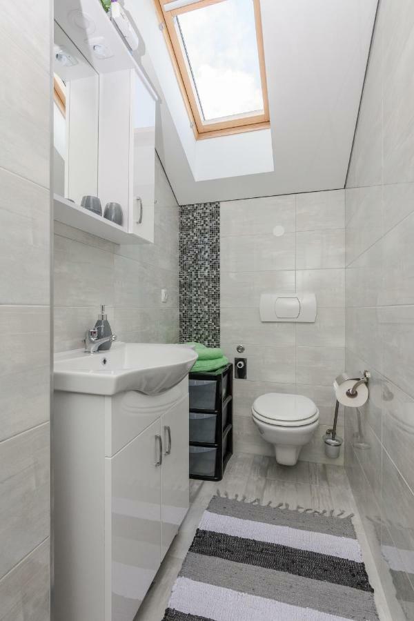 Villa Flora Maris Apartments Privlaka  Dış mekan fotoğraf