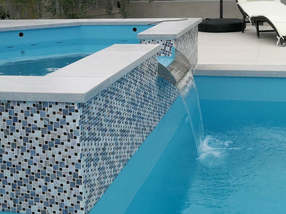 Villa Flora Maris Apartments Privlaka  Dış mekan fotoğraf